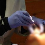 ‘หมอฟัน’ เสนอเหล็กดัดฟันให้เด็กผู้ชายมีเซ็กส์